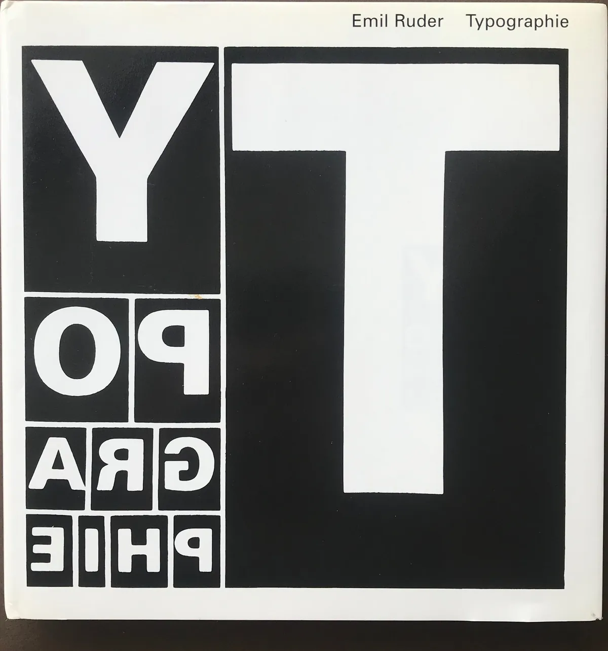 Cover of Typographie